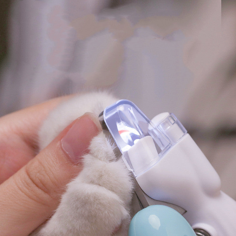 Dog nail clipper with LED light for trimming nail accurately and safely