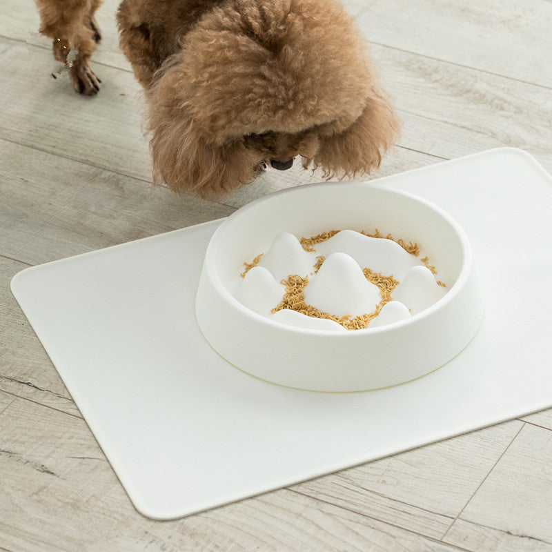 Pet bowl for eating slower for reducing the risk of choking, bloating and indigestion and thus introduce healthier eating behaviour